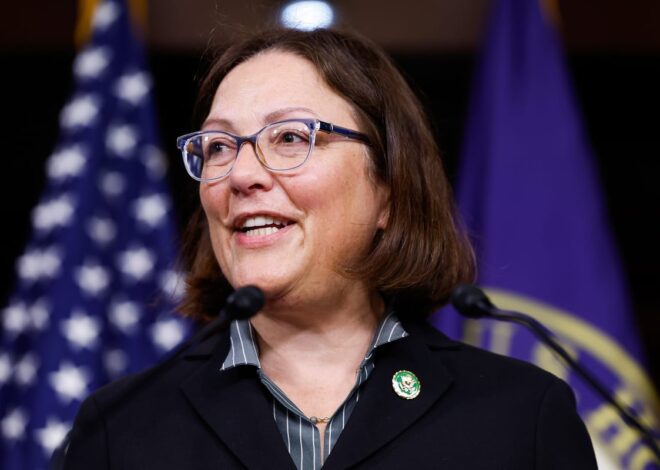 DCCC Sets Lobbyist Cash Record as Dems Campaign on Affordability