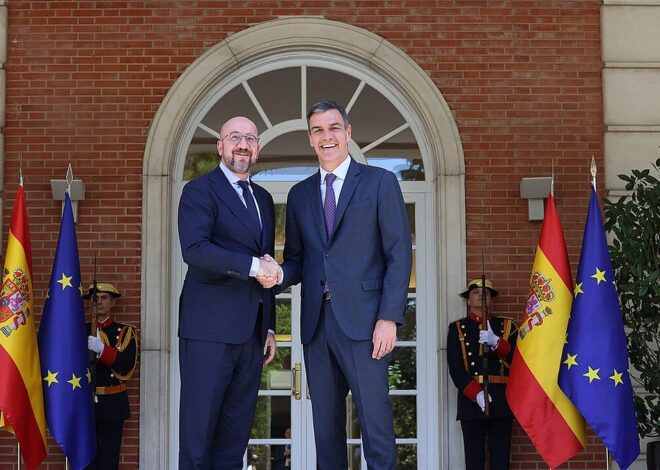 “Pedro Sánchez’s ‘No a la guerra.’”