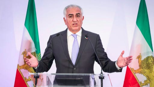 Iranian Woman Does NOT Support “Crown Prince” Reza Pahlavi