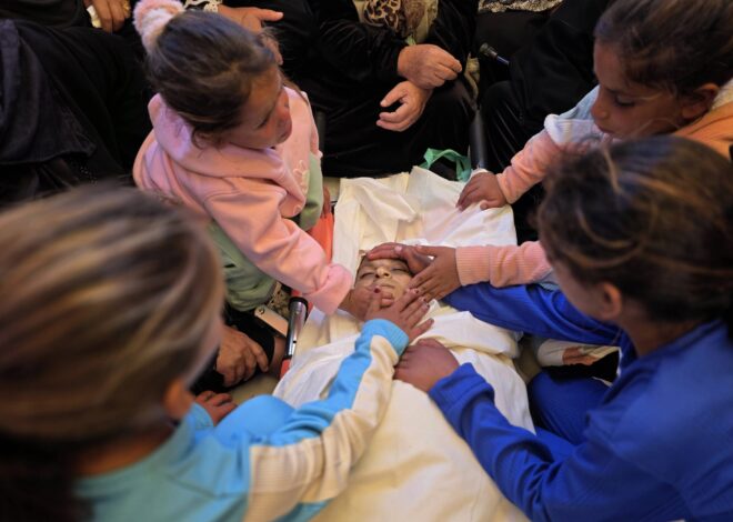 Israeli Attacks Kill More Palestinians in Gaza as Hamas Clashes With Israeli-Backed Militias