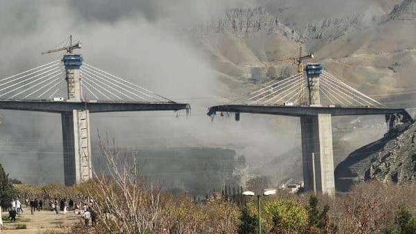 US Strikes Tallest Bridge in Iran After Trump Threatens To Bomb the Country Into the ‘Stone Age’