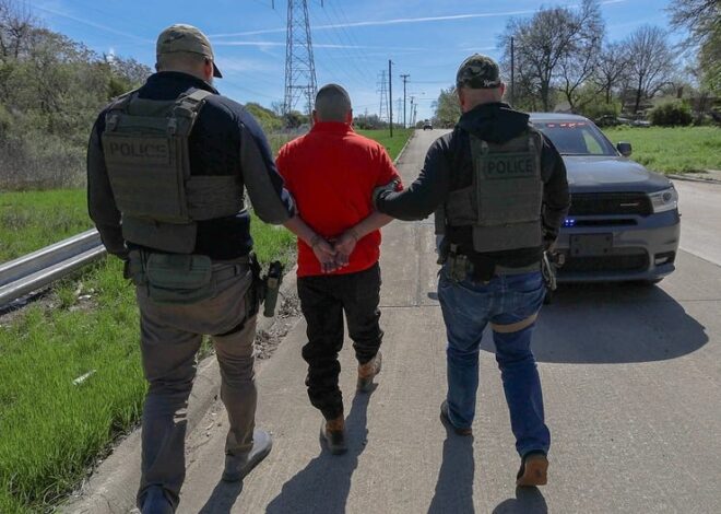 Houston City Council Votes to Limit Houston Police Interactions With ICE