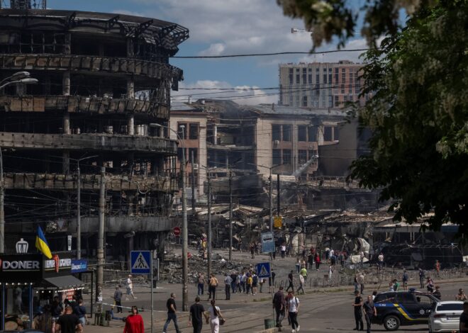 Russia Tells US It Will Start ‘Systematic Strikes’ on ‘Military Sites and Decision-Making Centers’ in Kyiv