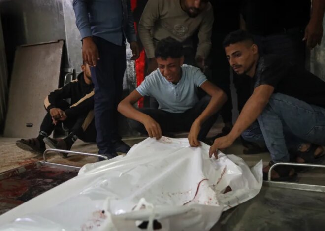 Palestinian killed, 3 injured in Israeli strike in central Gaza Strip despite ceasefire – Middle East Monitor