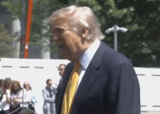Trump Says Financial Situation for Americans Not a Factor in His Decision Making on Iran War