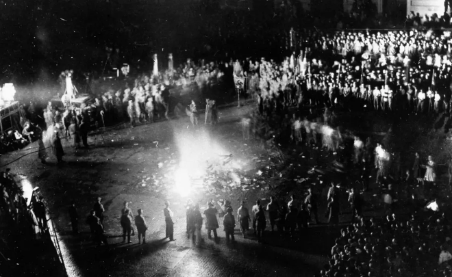 The Rise of the New Normal Reich (Redux) – Consent Factory, Inc.
