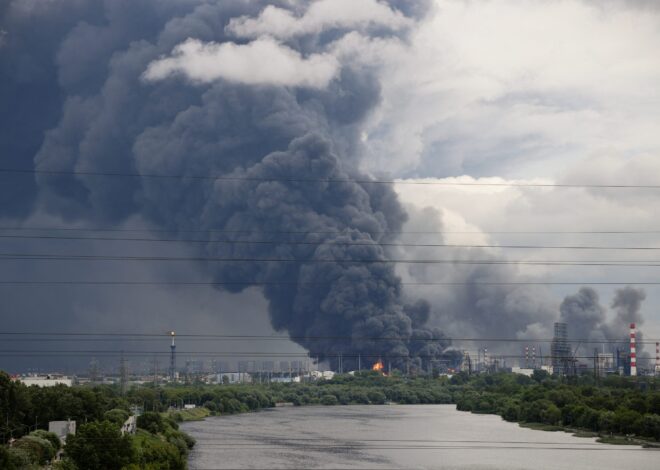 Black Rain Falls on Moscow After Ukrainian Drone Attack Hits Oil Refinery