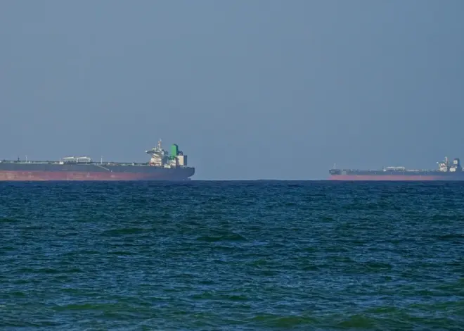 Strait of Hormuz maritime trade bears heavy brunt during 100 days of Iran war – Middle East Monitor