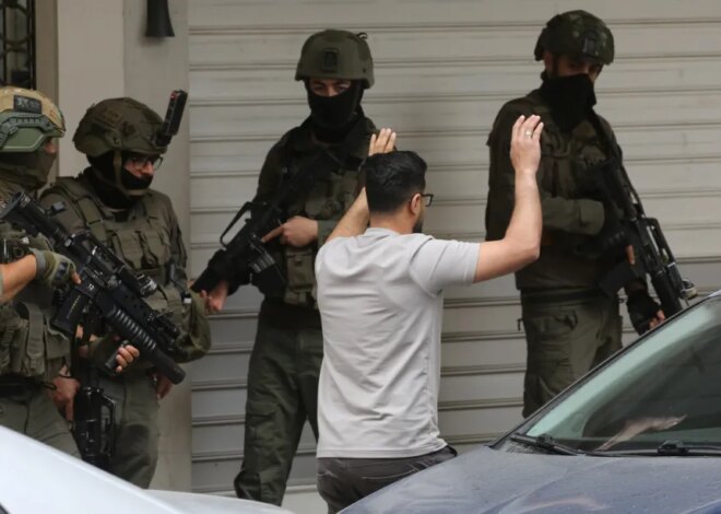 Israeli forces arrest 4 students in West Bank raids, hold 89 women in detention: Rights group – Middle East Monitor