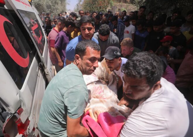Israel kills 2 Palestinians in strike on civilians in central Gaza – Middle East Monitor