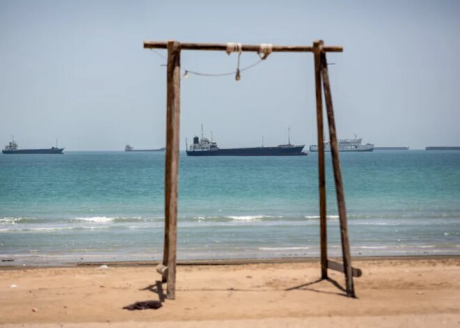 US, Gulf states call for reopening Hormuz, reject ‘any tolls, fees, or attempts to assert control’ over waterway – Middle East Monitor