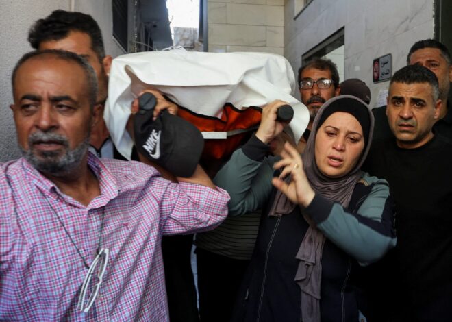 Israeli Strike on Car in Gaza City Kills High School Student