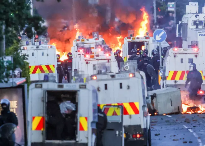 The Far Right Is Fueling Racist Violence in Belfast, with State Complicity