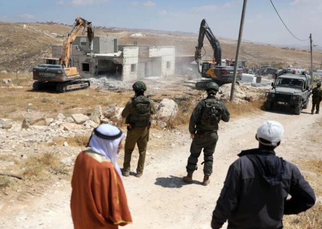 Israel issues eviction, demolition orders for Palestinian homes north of East Jerusalem – Middle East Monitor