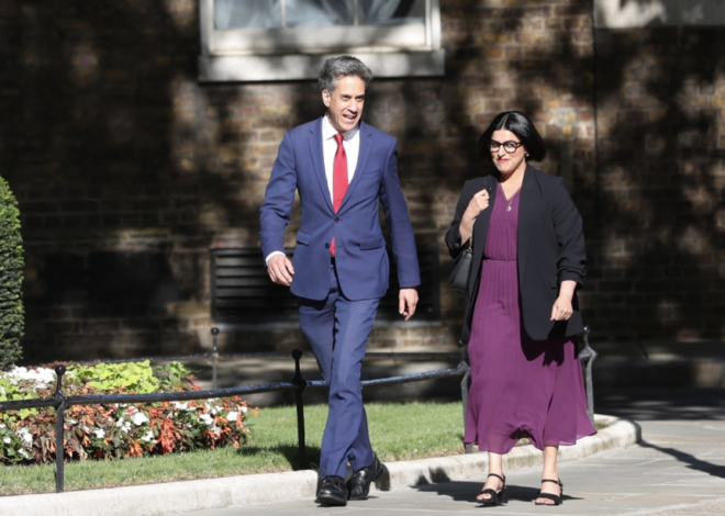 Miliband comes under fire after poor start fails to break with Starmer’s Gaza policy – Middle East Monitor