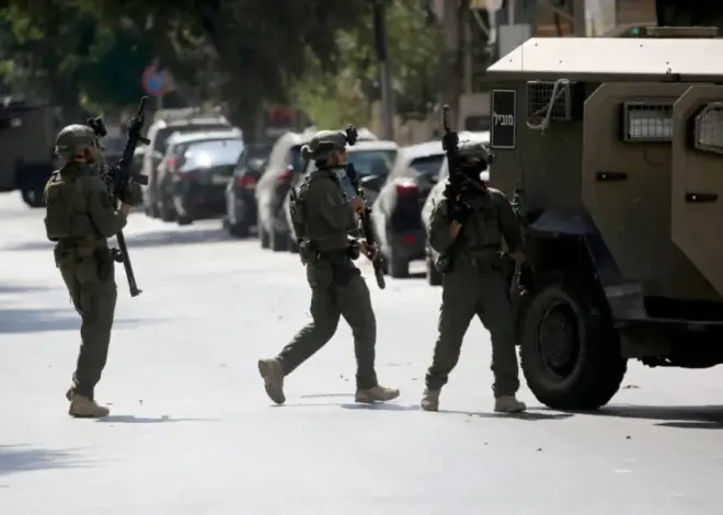 Israeli army detains at least 70 Palestinians across West Bank, 8 injured in attack by occupiers – Middle East Monitor
