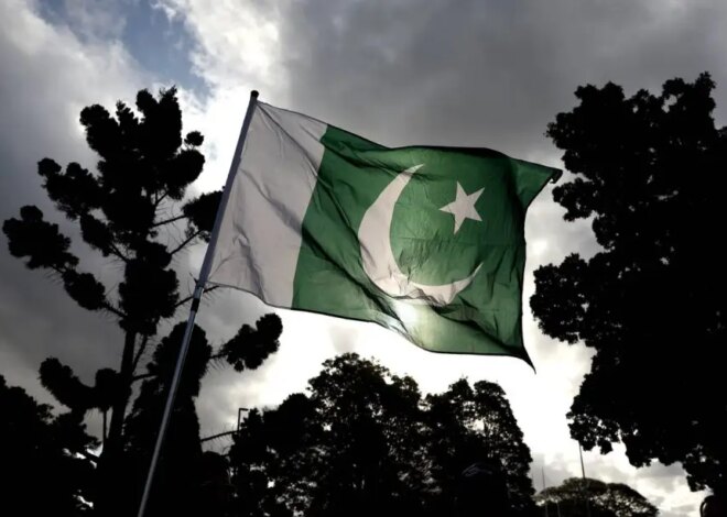 Pakistan’s Governance Crisis Demands Administrative Reform – Middle East Monitor