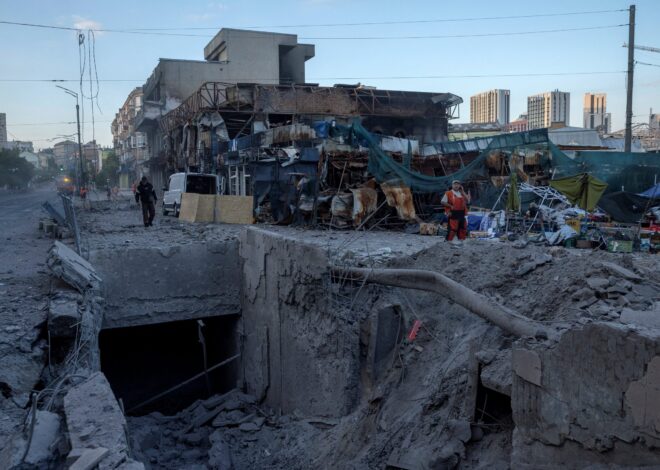 Russian Strikes Pound Ukrainian Cities After Ukrainian Drone Attacks Killed Eight in Russia
