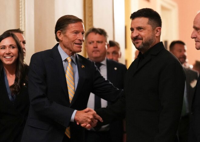 Senate Moves Russia Sanctions Bill Forward as Zelensky Watches Vote