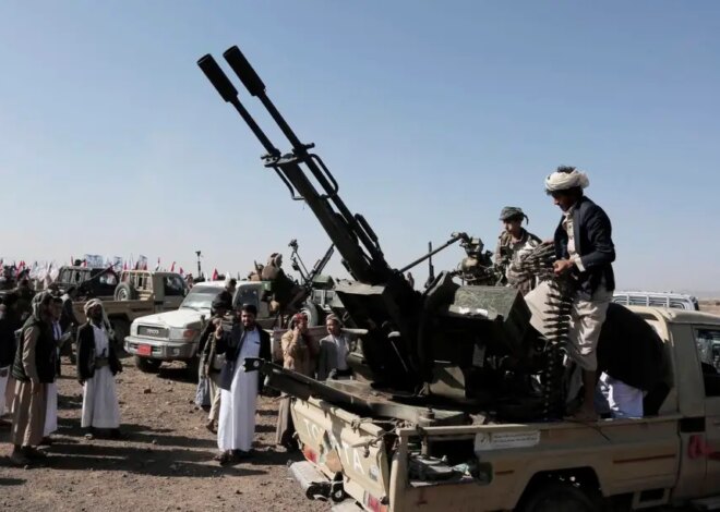 Yemeni army says Houthis fired missiles toward Red Sea – Middle East Monitor