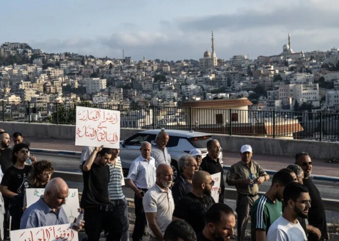 Israeli occupiers establish illegal settlement outpost in yard of Palestinian home in West Bank – Middle East Monitor