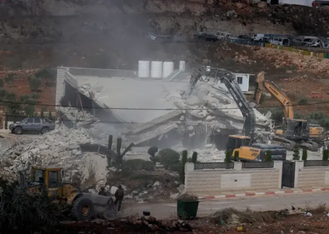 Israeli forces demolish two-story home in occupied East Jerusalem – Middle East Monitor