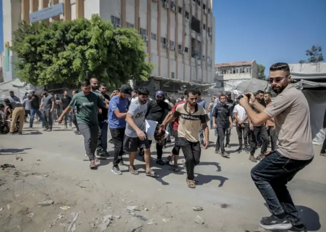 9 Palestinians killed, 15 injured by Israeli strike on Gaza police station – Middle East Monitor