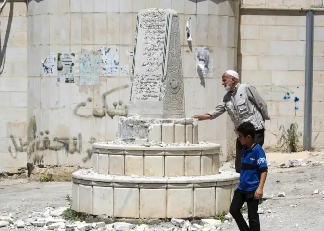 Smotrich calls for removal of 40 Palestinian memorials in West Bank within 24 hours – Middle East Monitor