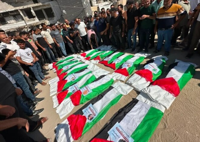 Palestinian families bury 50 recovered bodies from beneath the rubbles – Middle East Monitor