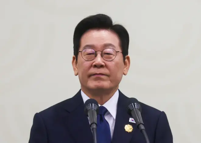 South Korea’s president rules out combat troop dispatch over Strait of Hormuz – Middle East Monitor