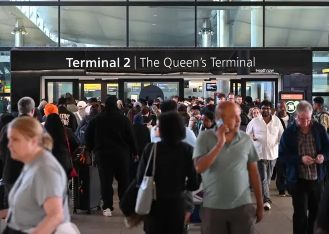 More than 1,000 flights canceled at UK airports following technical failure – Middle East Monitor