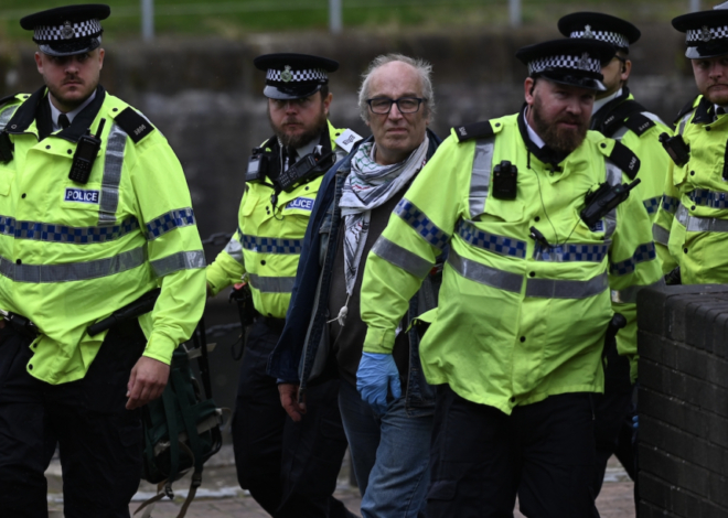 Pro-Palestine protesters arrested outside UK’s ruling Labour Conference in Liverpool – Middle East Monitor