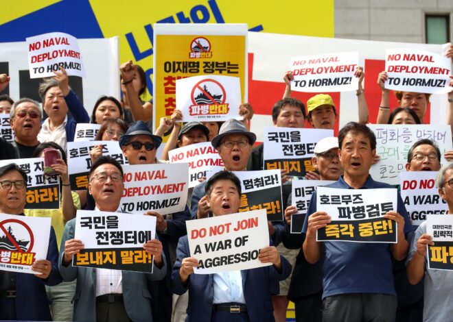 ‘Do Not Join a War of Aggression’: South Koreans Rally Against Potential Hormuz Deployment