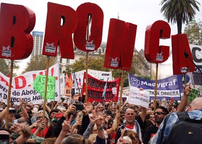Argentina: Tens of Thousands Take to Streets in March of Anger