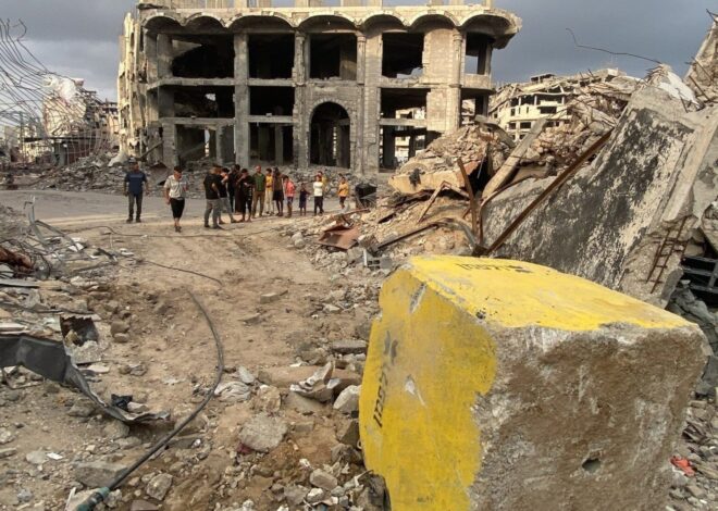 Moveable Yellow Line: Israel closes in on Gazans – Daily Update