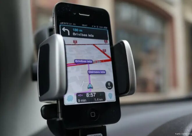 Malaysia bans Waze for government employees over security concerns – Middle East Monitor