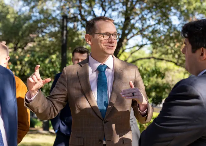 How Mike Morath’s Agency Linked Texas Schools to Alpha’s AI Tool — ProPublica