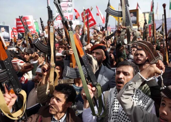 Houthis warn airlines against flying in Saudi airspace amid escalating tensions – Middle East Monitor