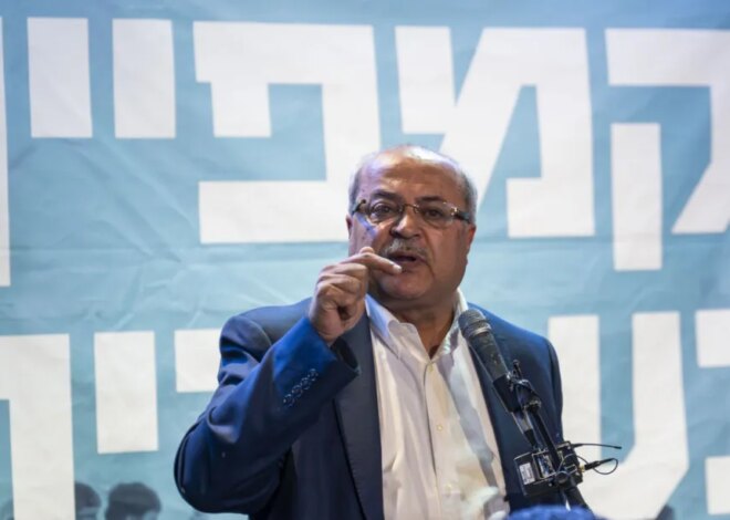 Arab Joint List extends hand to Eisenkot’s bloc to oust Netanyahu gov’t – Middle East Monitor