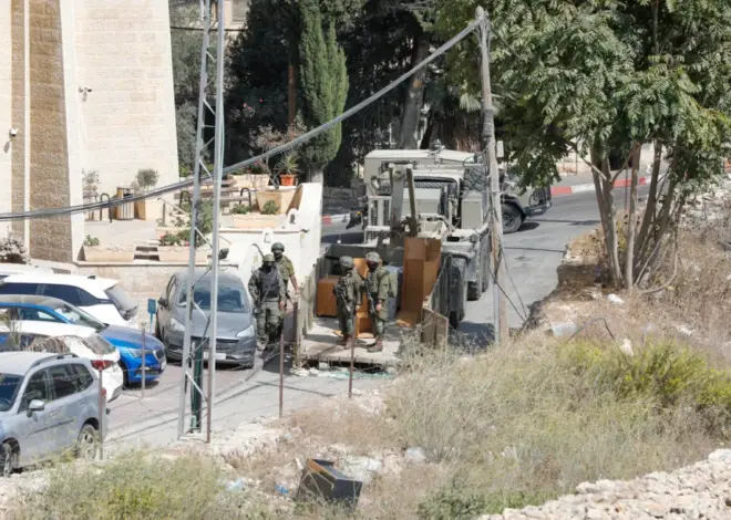 Hamas condemns Israeli raids on Ramallah rights groups and arrests in Nablus – Middle East Monitor