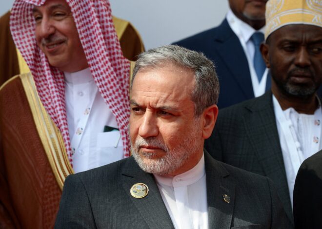 Araghchi Says Iran’s Proposal To Open Strait of Hormuz Within Seven Days Is Still on the Table