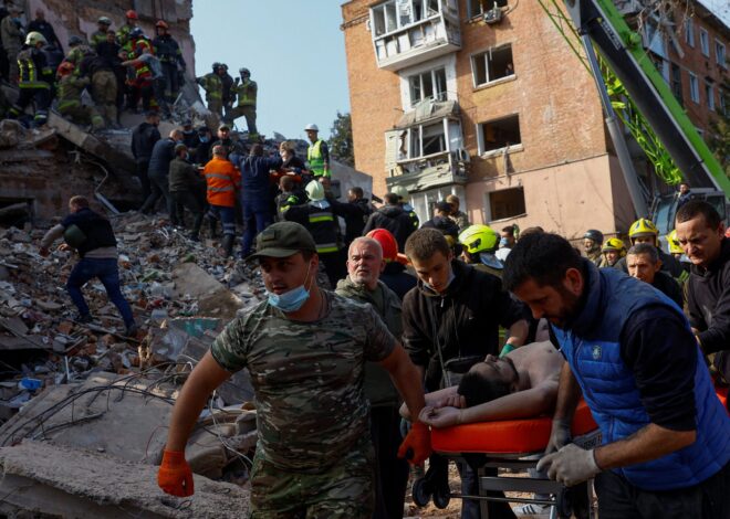 ‘Massive’ Russian Attack on Ukraine Kills at Least 25