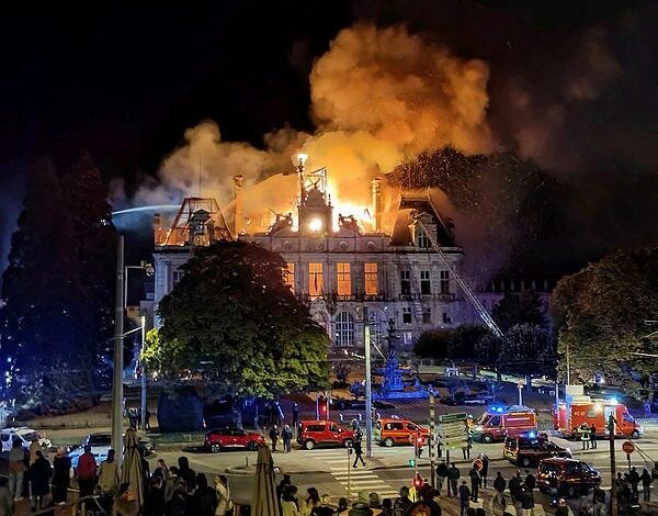 Europe Burns, Its Leaders Fiddle