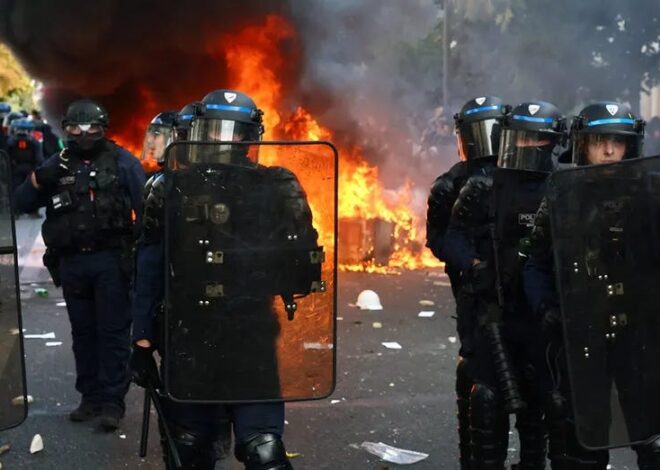 17 million protesters killed by French regime. If you don’t believe this figure, you must hate women.