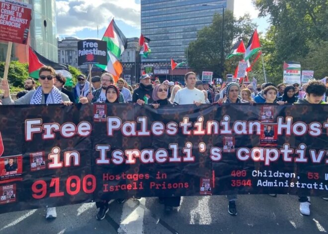 An estimated quarter of a million join London march marking three years of Gaza genocide – Middle East Monitor